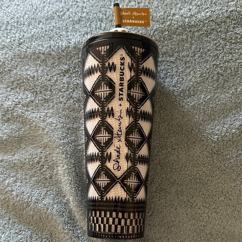 Starbucks Black and White Geometric Pattern 24oz Tumbler